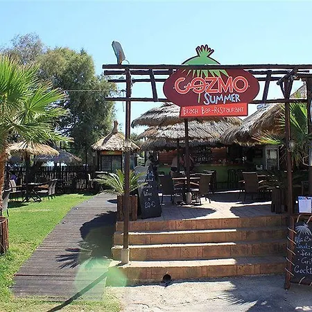 Hotel Panos Platanés