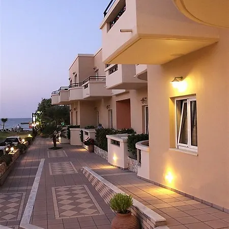 Panos Hotel Platanés