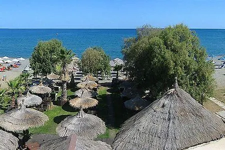 Panos Hotel 3*